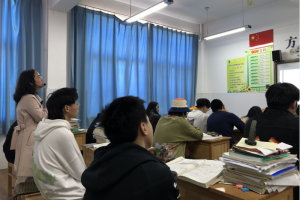 方格外国语学校高中部教研活动-------陈因果老师